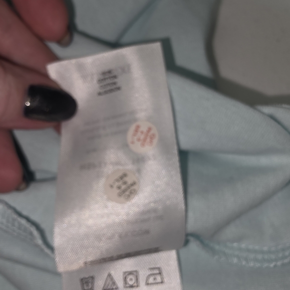 Hurley Surf Co Men's XL Light Blue Embossed Logo T -Shirt Coastal Surf Shirt - Picture 6 of 9